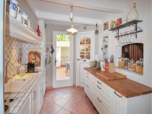 Holiday Home Sanary Sur Mer With Fireplace 05