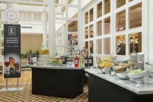 Hotel Embassy Suites Atlanta - Airport