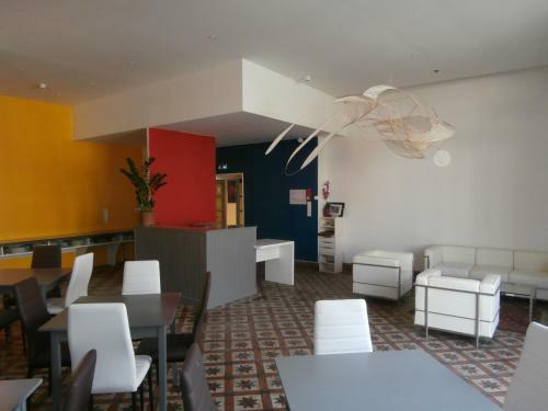 Hotel H�tel Le Moderne