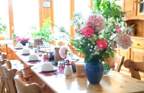 Bed & Breakfast La Roche Du Croue