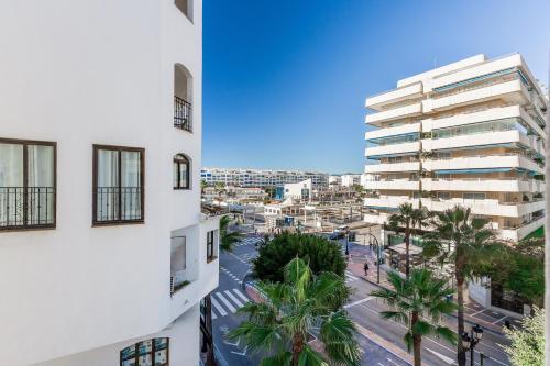 Puerto Banus Apartment With Sea Views