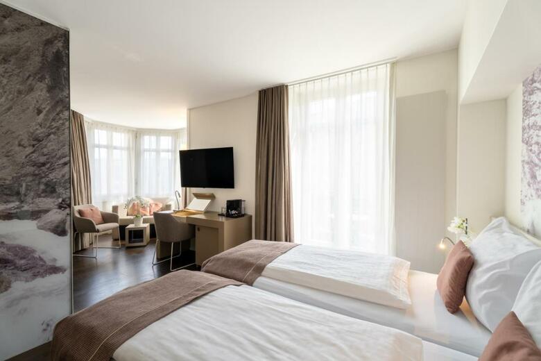 Cascada Swiss Q Hotel