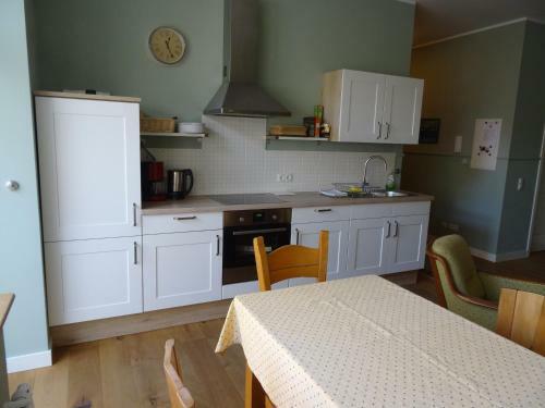 Apartamento Ferienwohnung Bonn Sternenburgstra�e 51