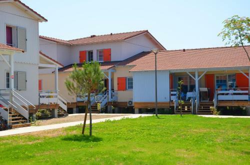 Hotel Lagrange Grand Bleu Vacances ? R�sidence La Grenadine