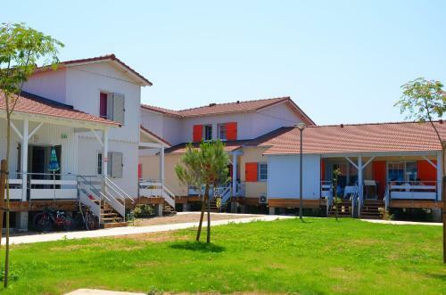 Hotel Lagrange Grand Bleu Vacances ? R�sidence La Grenadine