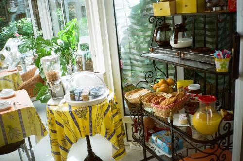 Hotel H�tel Beaus�jour