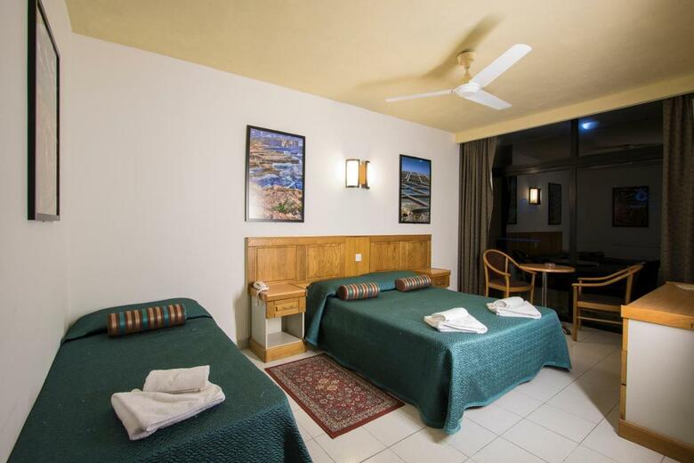 Hotel Canifor