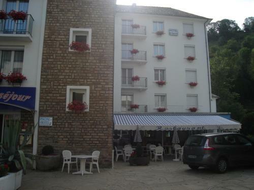 Hotel H�tel Beaus�jour