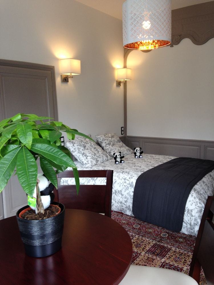 Hostal Maison Du Chatelain