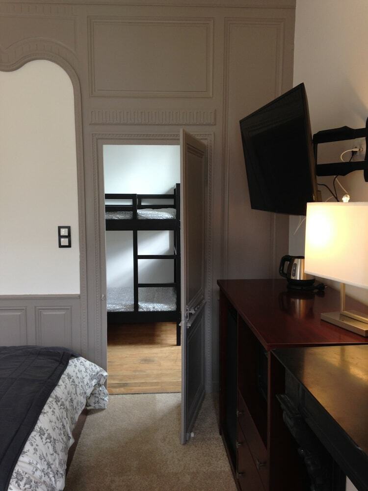 Hostal Maison Du Chatelain