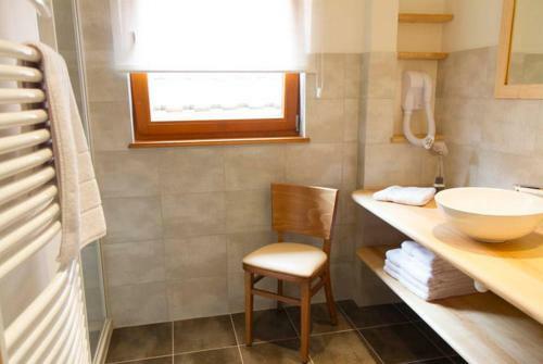 Bed & Breakfast La Griffe � Foin Au Restaurant Raisin D'or