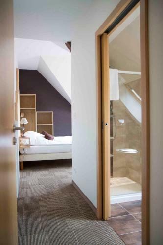 Bed & Breakfast La Griffe � Foin Au Restaurant Raisin D'or