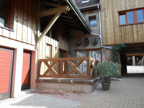 Bed & Breakfast La Griffe � Foin Au Restaurant Raisin D'or