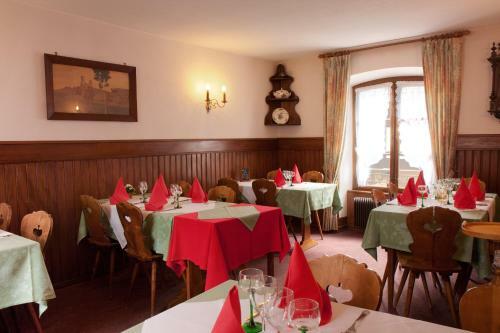 Bed & Breakfast La Griffe � Foin Au Restaurant Raisin D'or