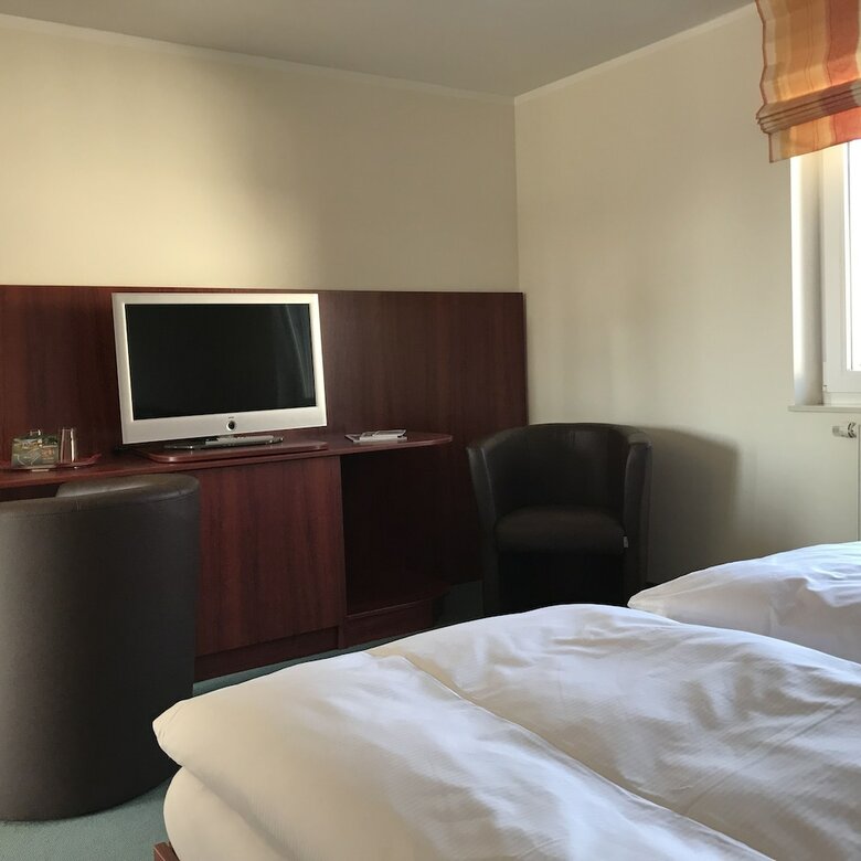 Hostal Gasthaus & Pension "zur Schaabe"