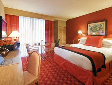 Hotel Howard Johnson Plaza