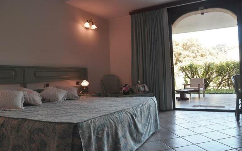 Hotel Baia Di Nora