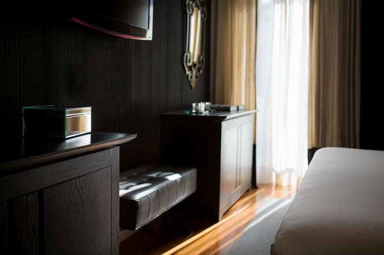 Hotel �nico Madrid