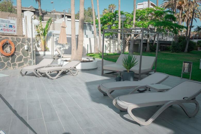 Apartamentos El Palmar