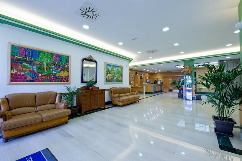 Aparthotel Pineda Park