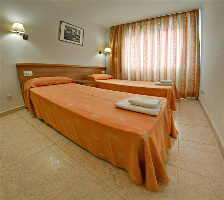 Aparthotel Pineda Park