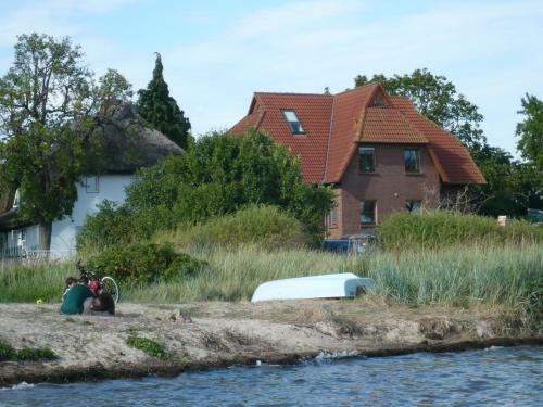 Apartamento "blick Auf Vilm", Neuendorf