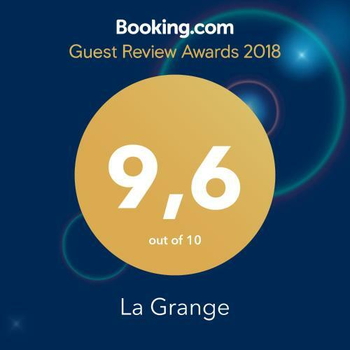 Apartamentos La Grange