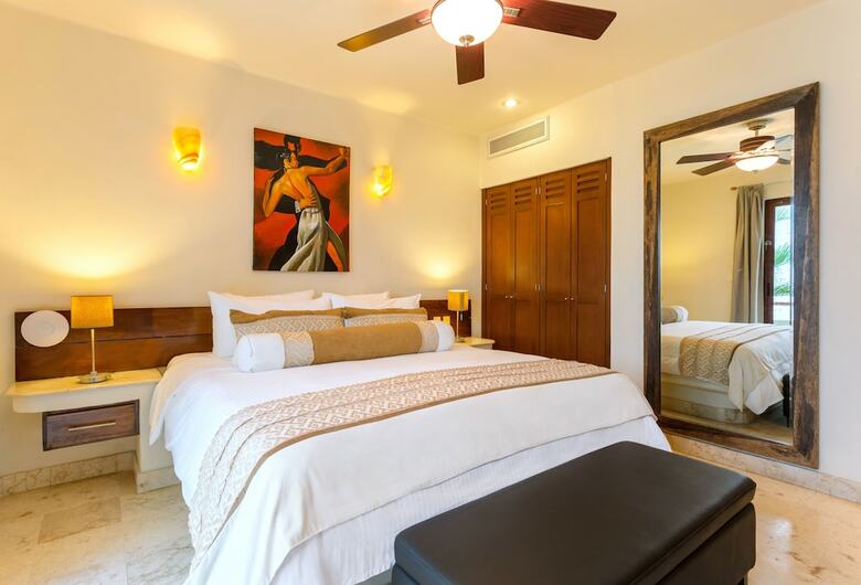Maya Villa Condo Hotel