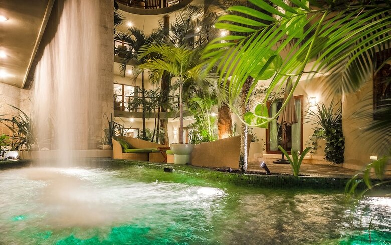Maya Villa Condo Hotel