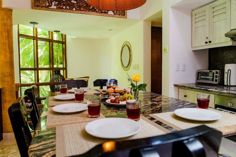 Maya Villa Condo Hotel