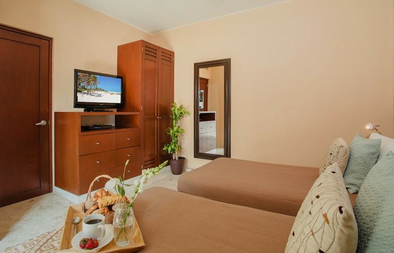 Maya Villa Condo Hotel