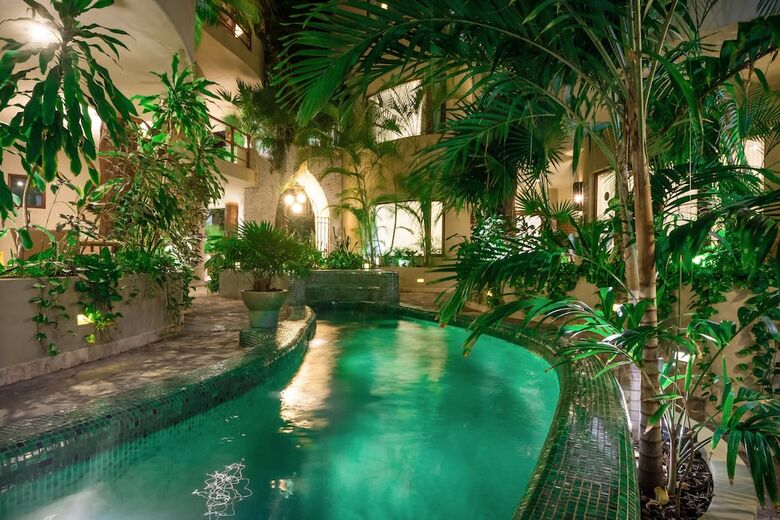 Maya Villa Condo Hotel