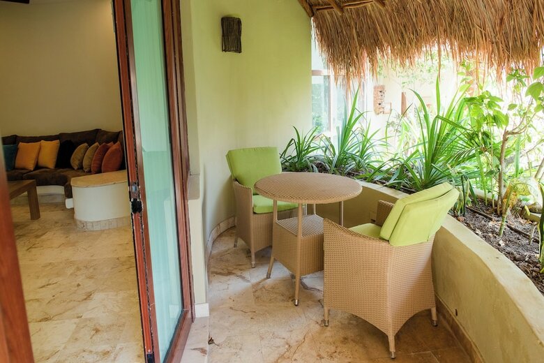 Maya Villa Condo Hotel