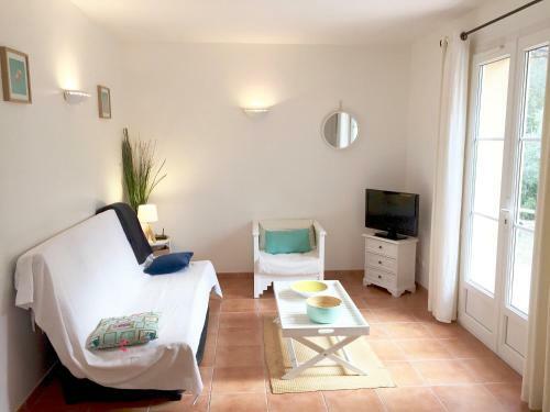 G�te Class� Argelas Romarin