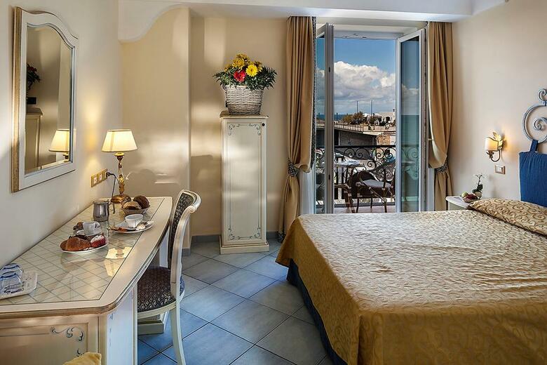 Hotel Nettuno De Charme