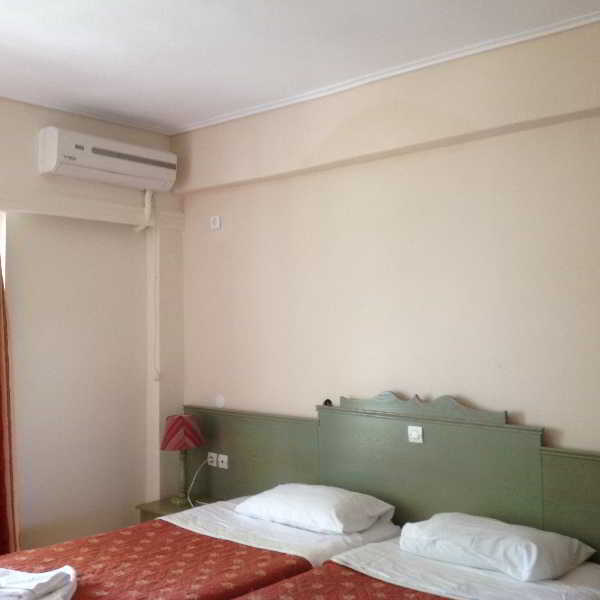 Bristol Hotel & Apartments
