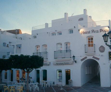 Hostal Arco Plaza