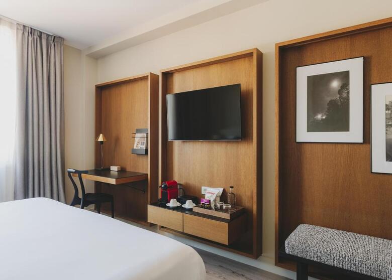 Hotel Catalonia Boulevard