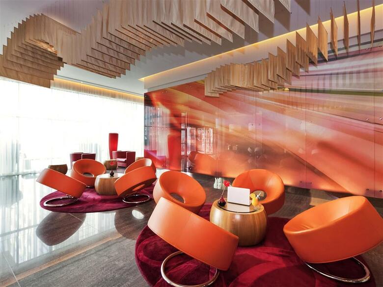 Hotel Ibis Mall Of The Emirates