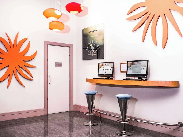 Hotel Ibis Mall Of The Emirates