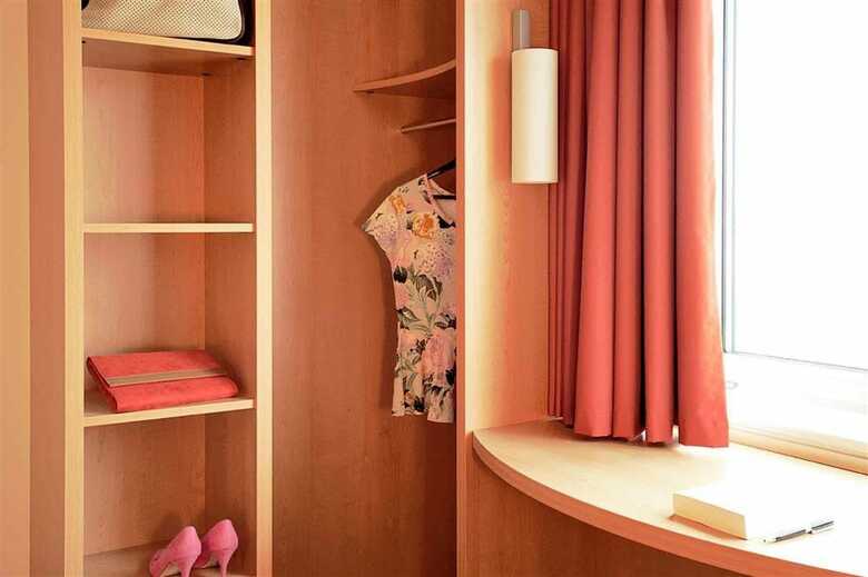 Hotel Ibis Mall Of The Emirates