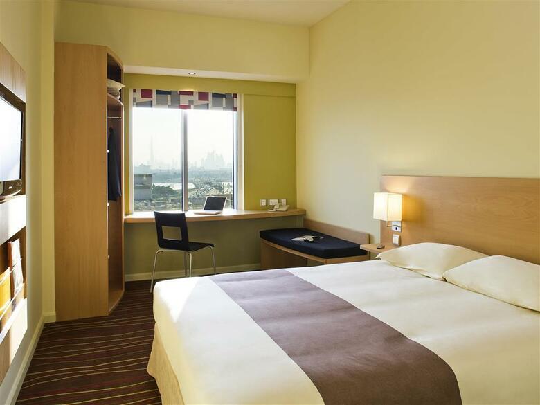 Hotel Ibis Mall Of The Emirates