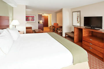 Holiday Inn Express Hotel & Suites Niagara Falls