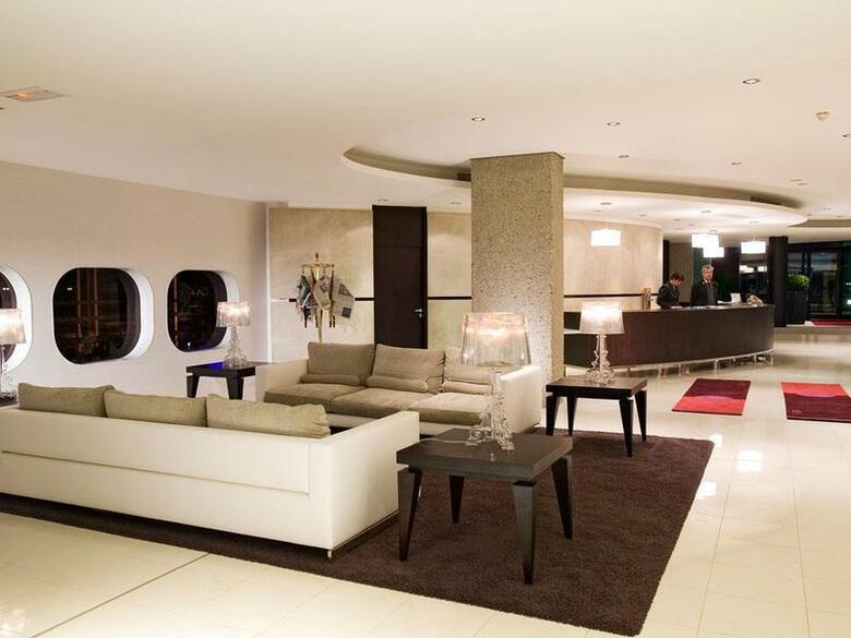 Hotel Novotel Bordeaux Le Lac