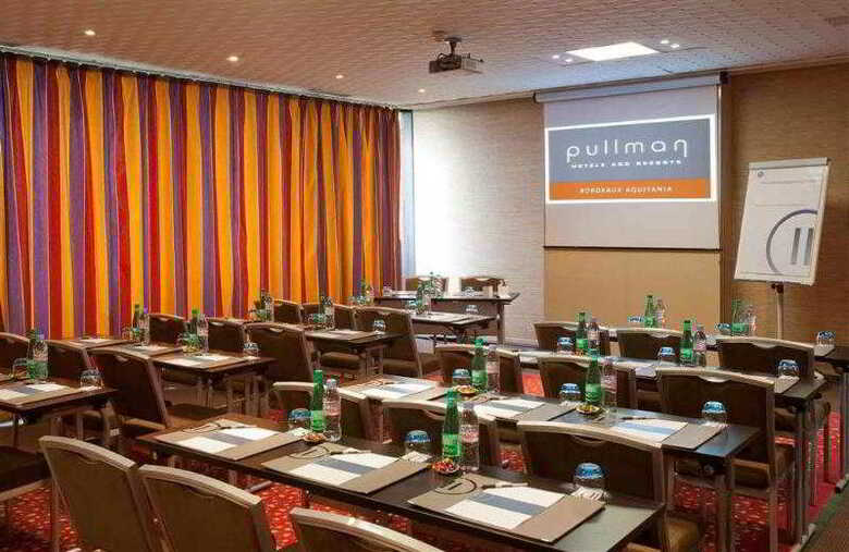 Hotel Novotel Bordeaux Le Lac
