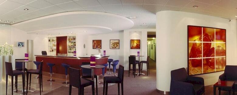 Hotel Novotel Bordeaux Le Lac