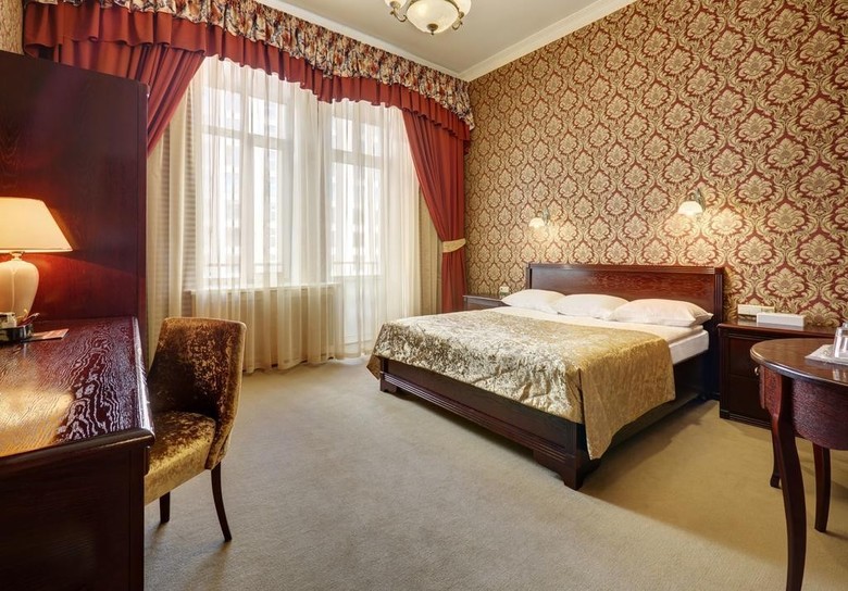 Peking Hotel