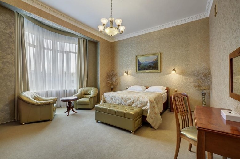 Peking Hotel