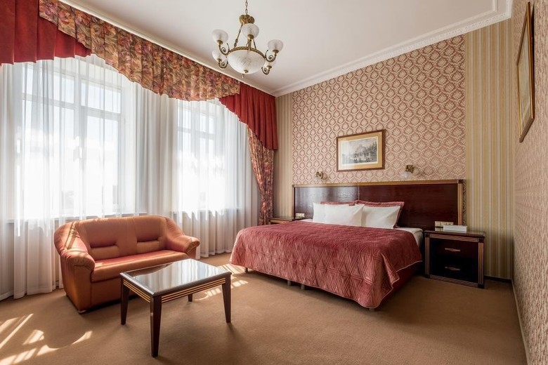 Peking Hotel