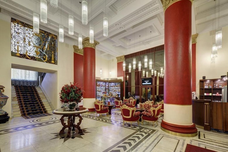 Peking Hotel